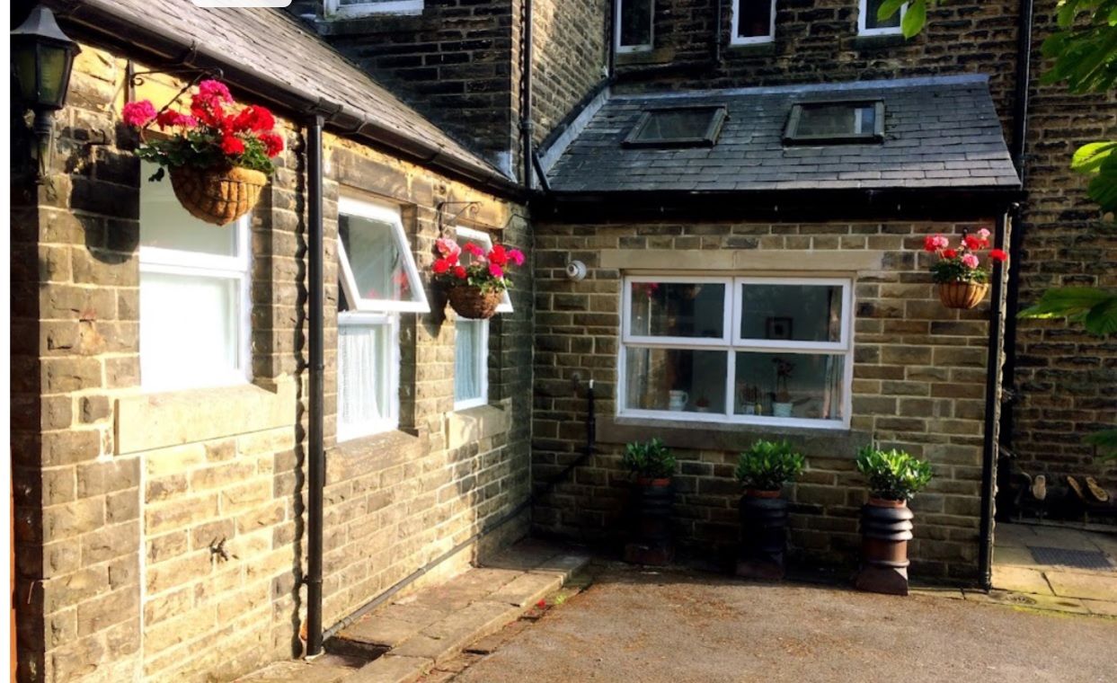 Todmorden self catering