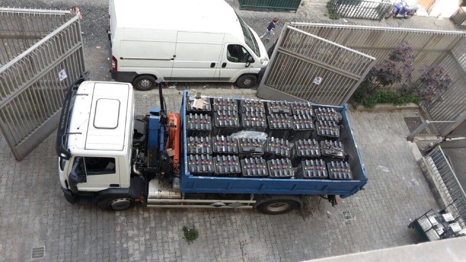 Camion con batterie