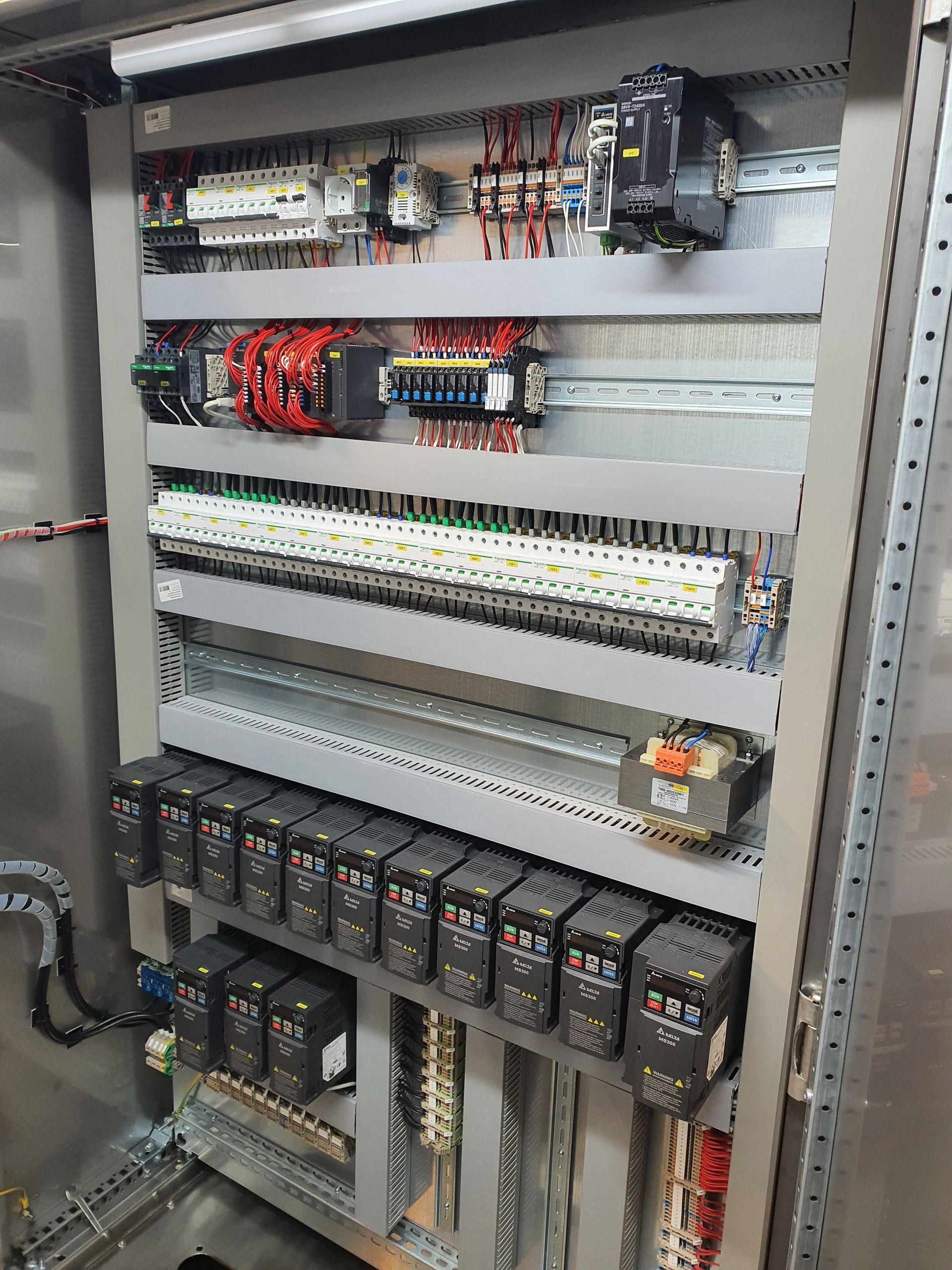 Pramonės ir inžinerinės įrangos automatizavimas