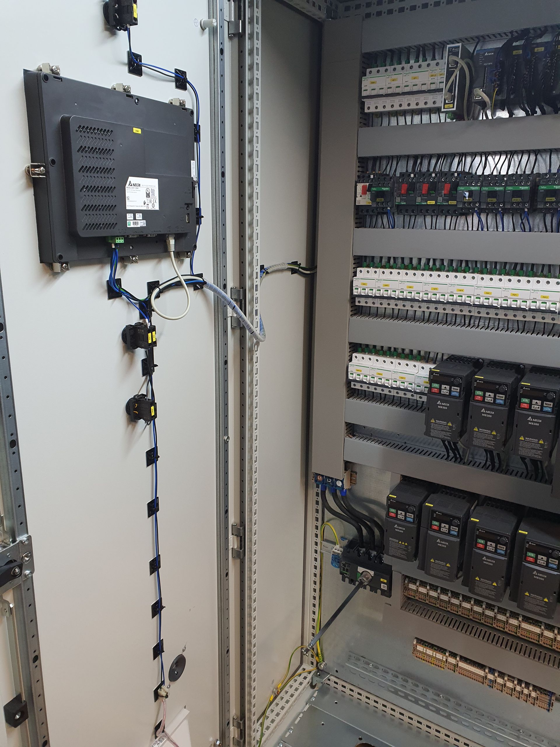 Pramonės ir inžinerinės įrangos automatizavimas