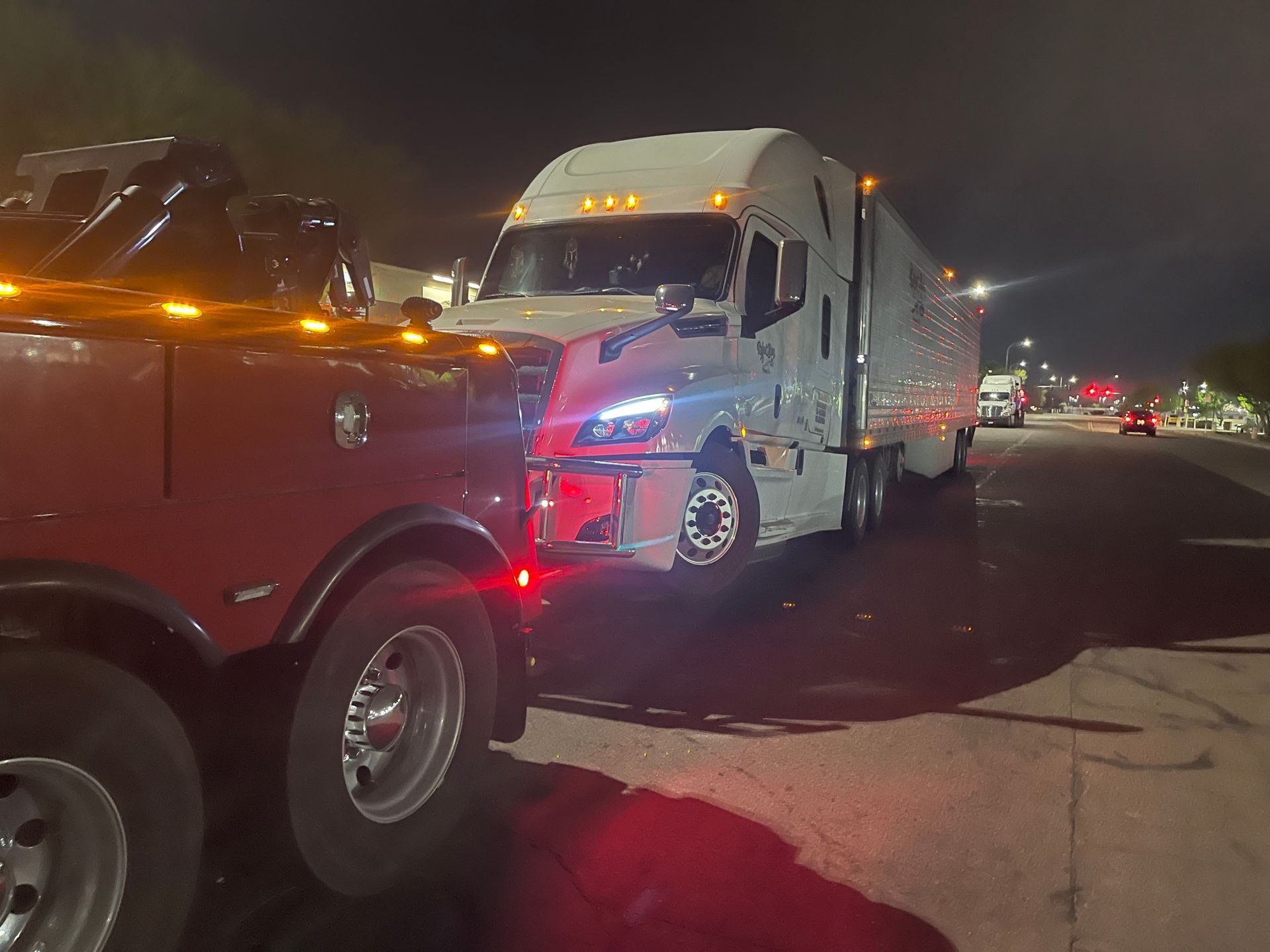 Heavy duty towing, Phoenix, AZ