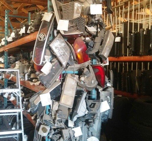 Light tower — Used Auto Parts in Saint Charles, MN