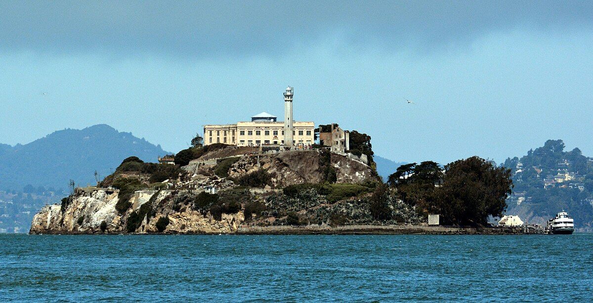 Alcatraz Island (Photo: Don Ramey Logan/Wikimedia Commons  CC-BY-SA 3.0)