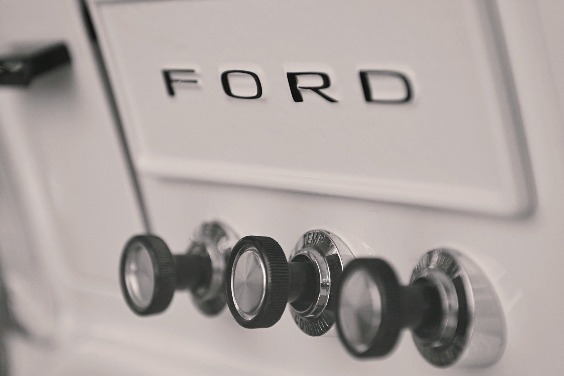 Vintage Ice Cream Truck 35