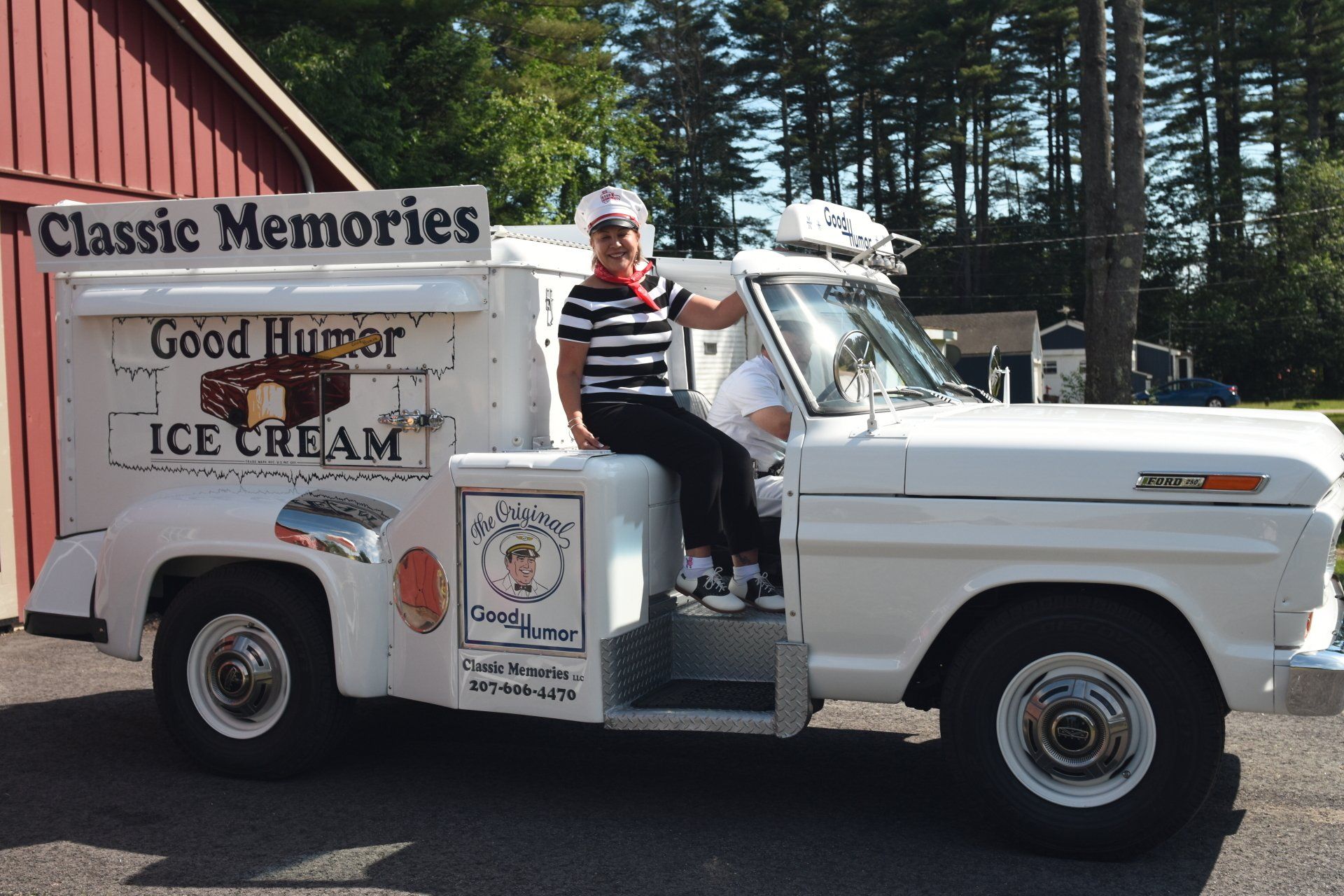 Vintage Ice Cream Truck