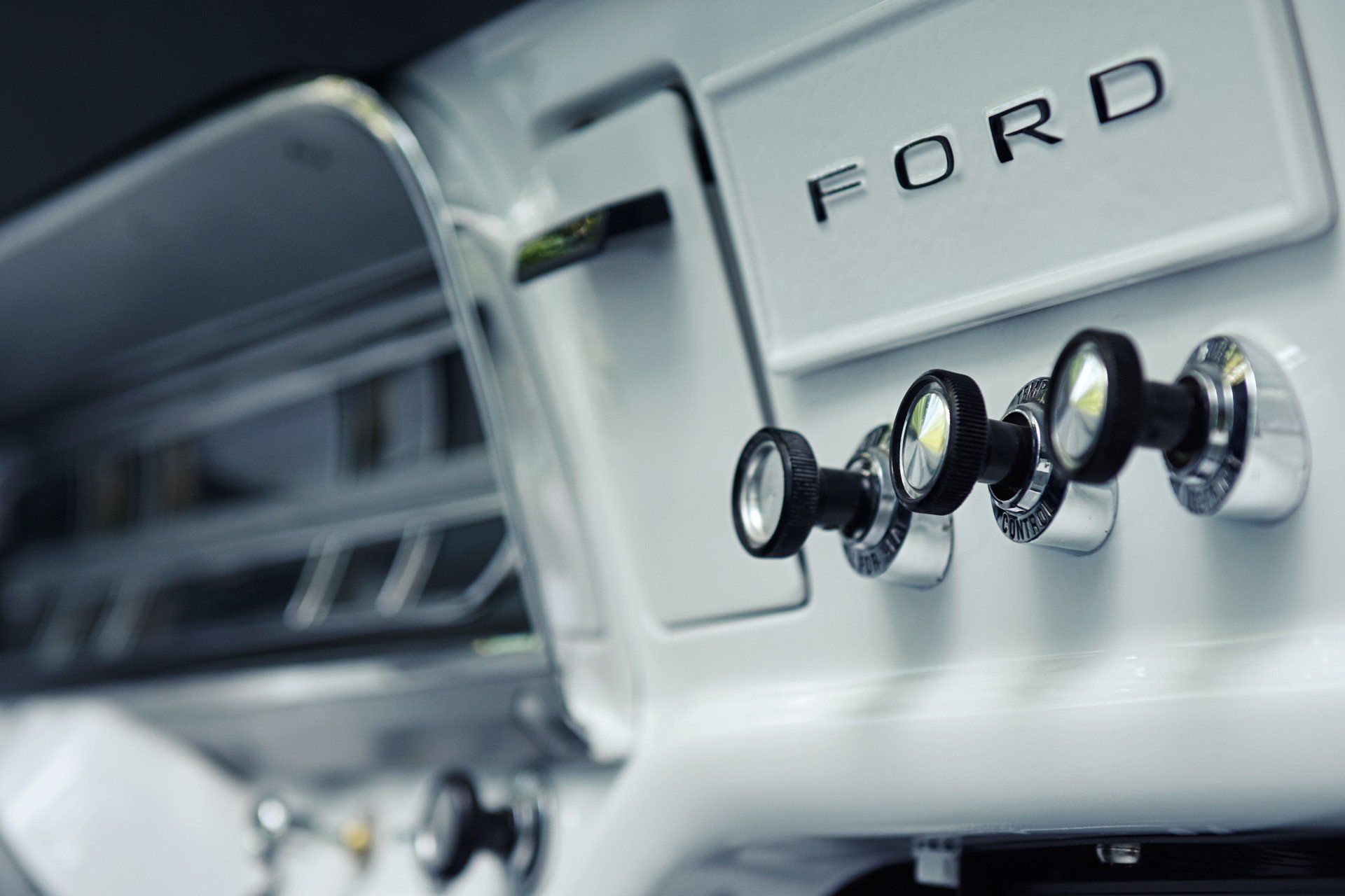 Vintage Ice Cream Truck 9