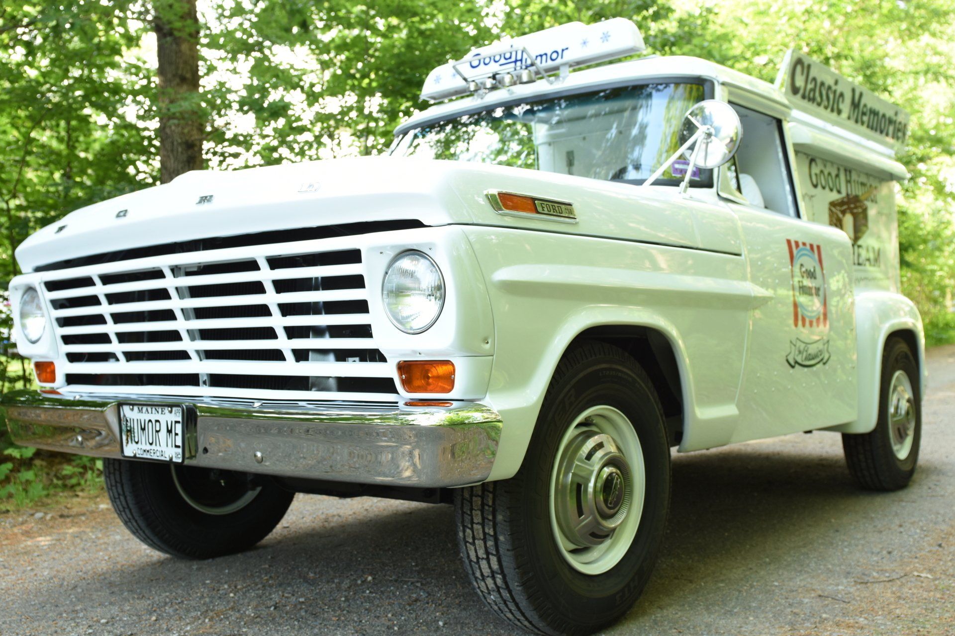 Vintage Ice Cream Truck