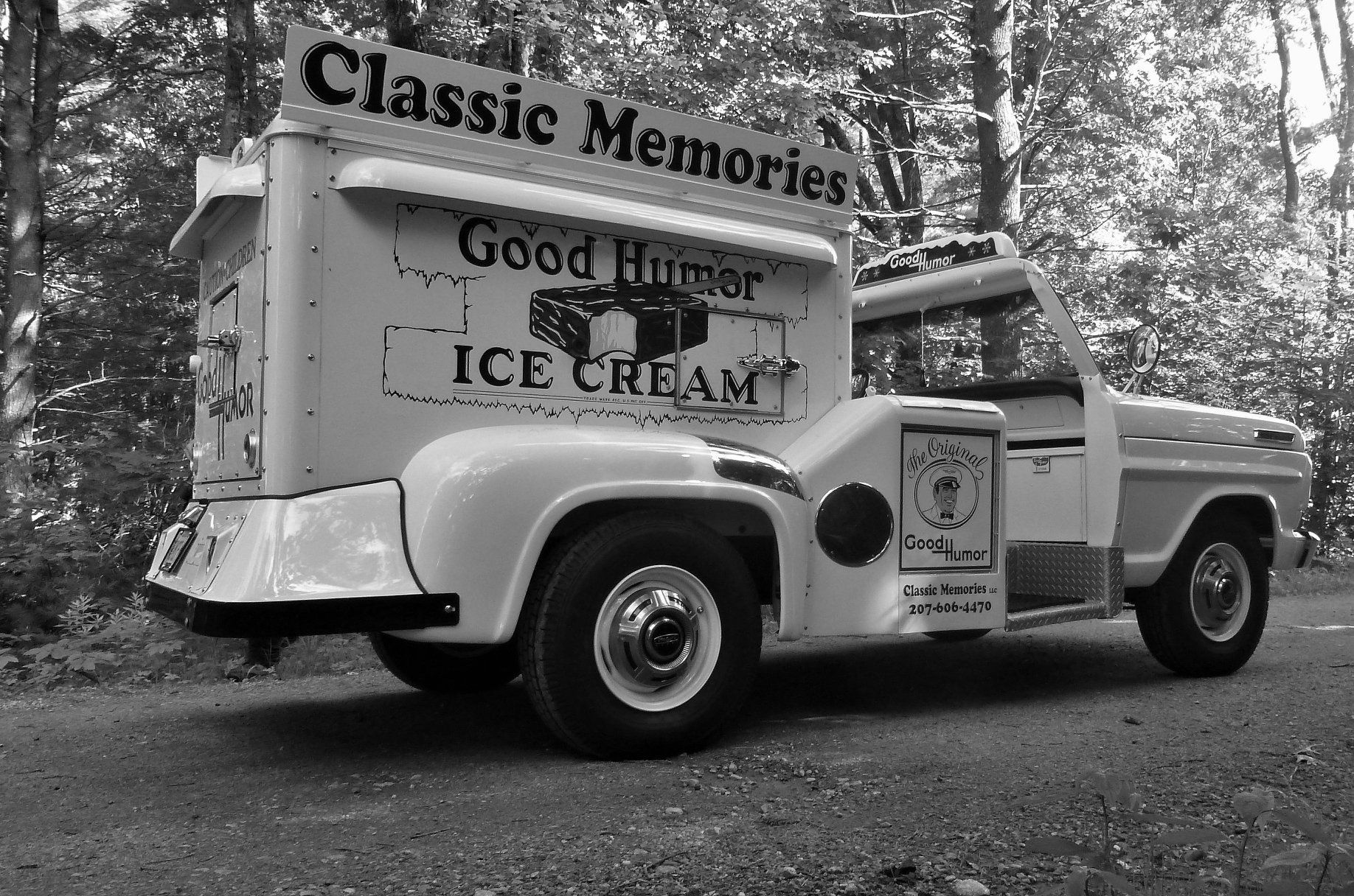 Vintage Ice Cream Truck 22
