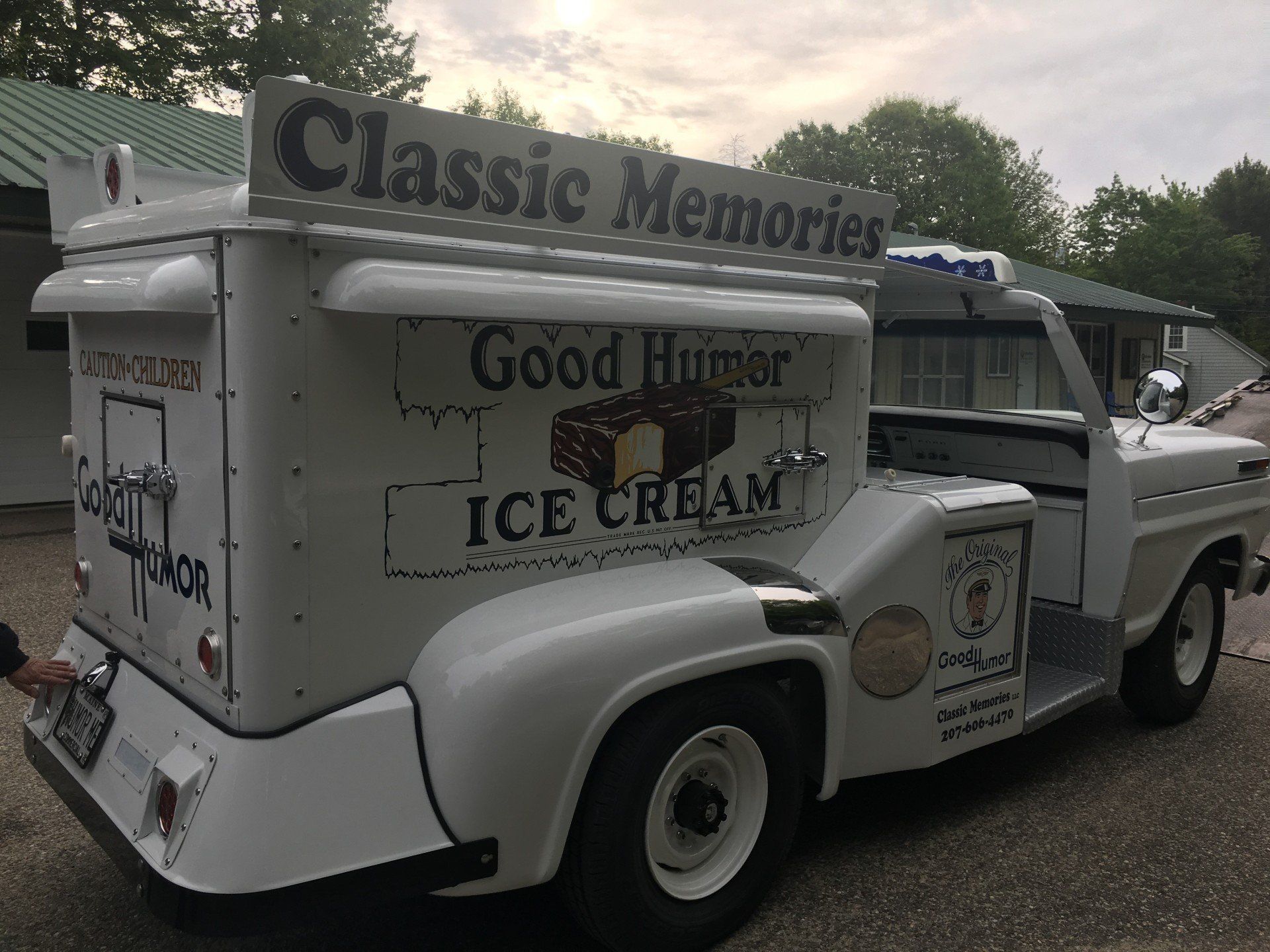 Vintage Ice Cream Truck 23