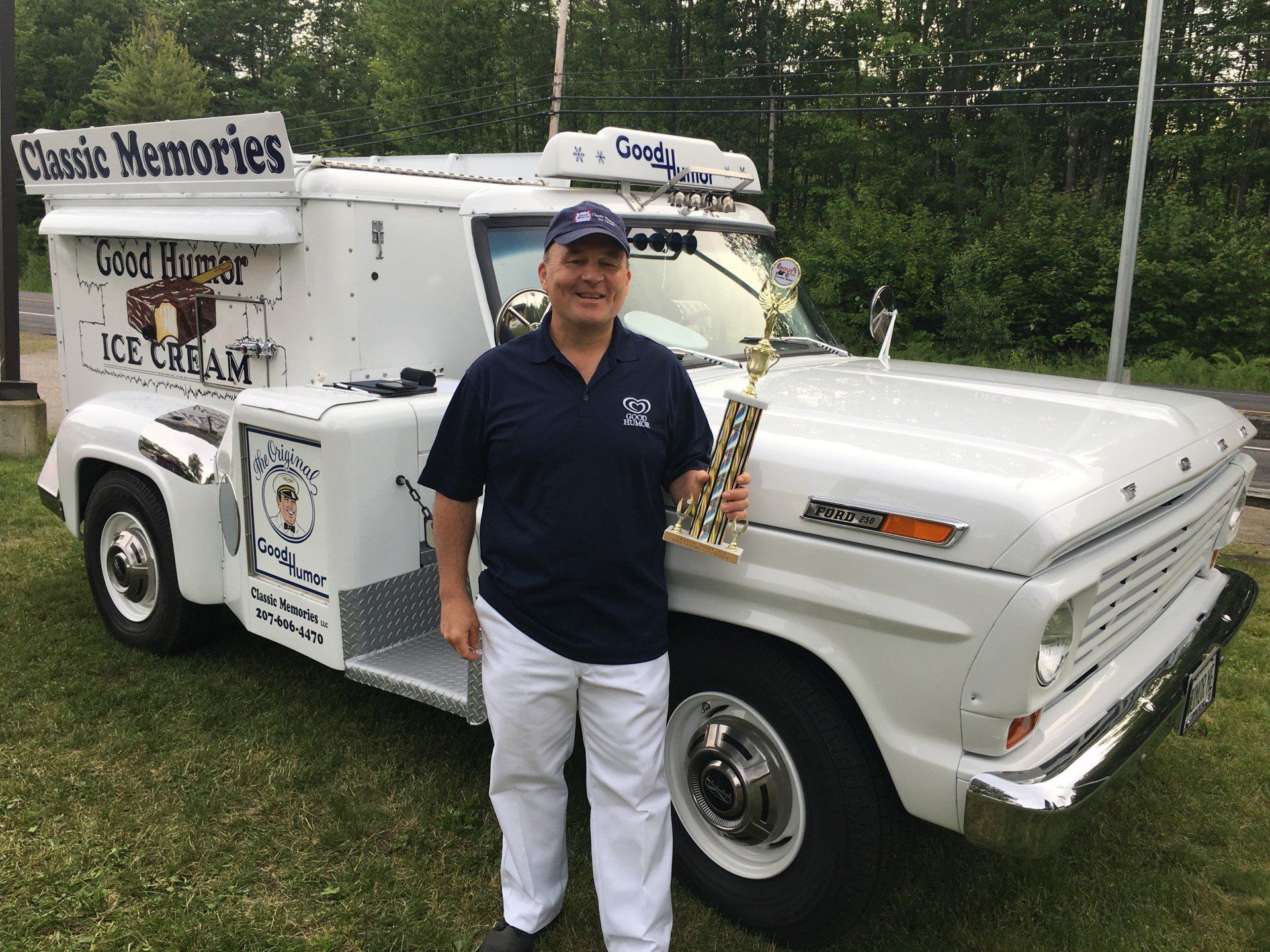 Vintage Ice Cream Truck 25