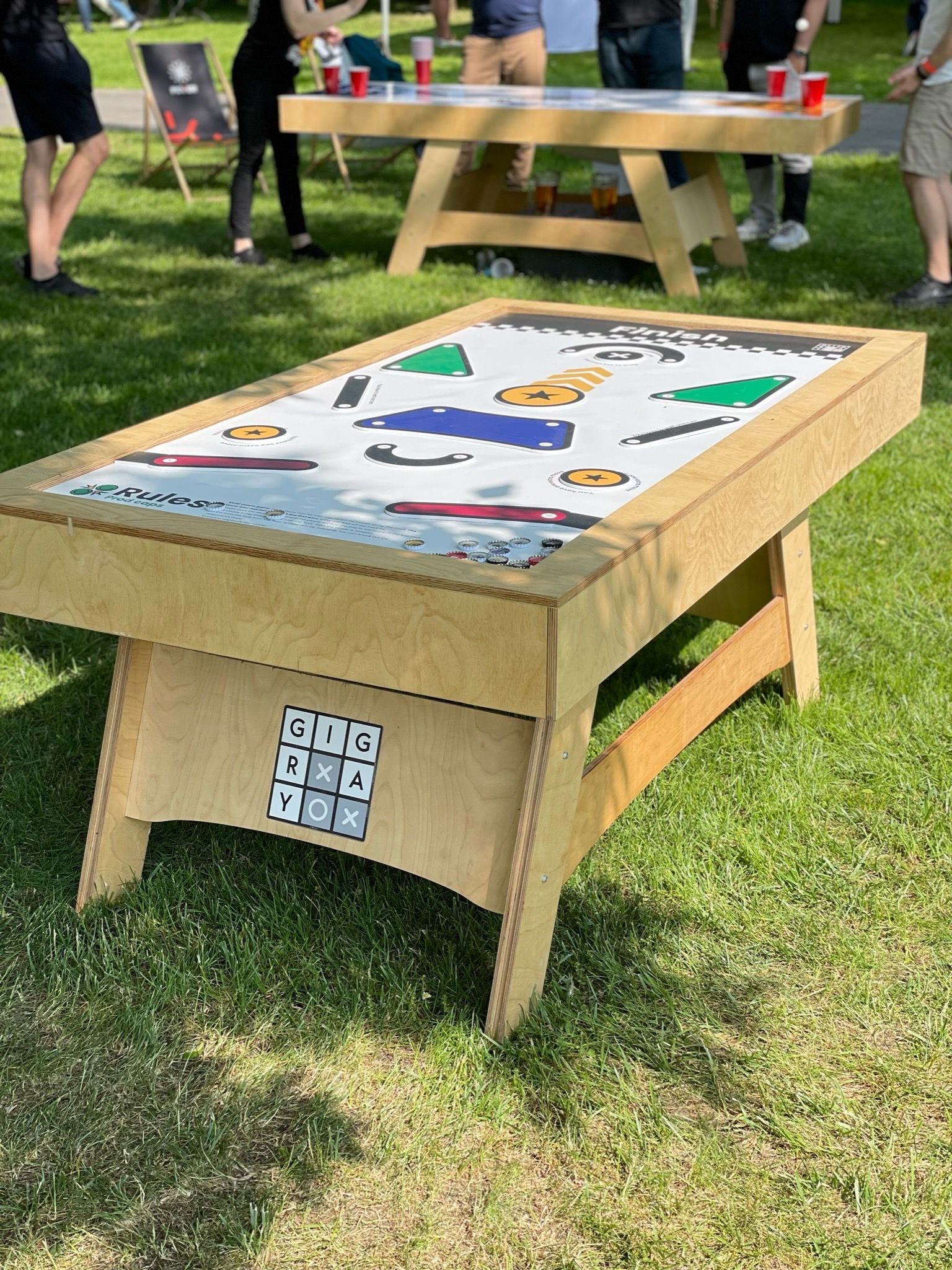 stół do gry w kapsle w grę pyrganiec