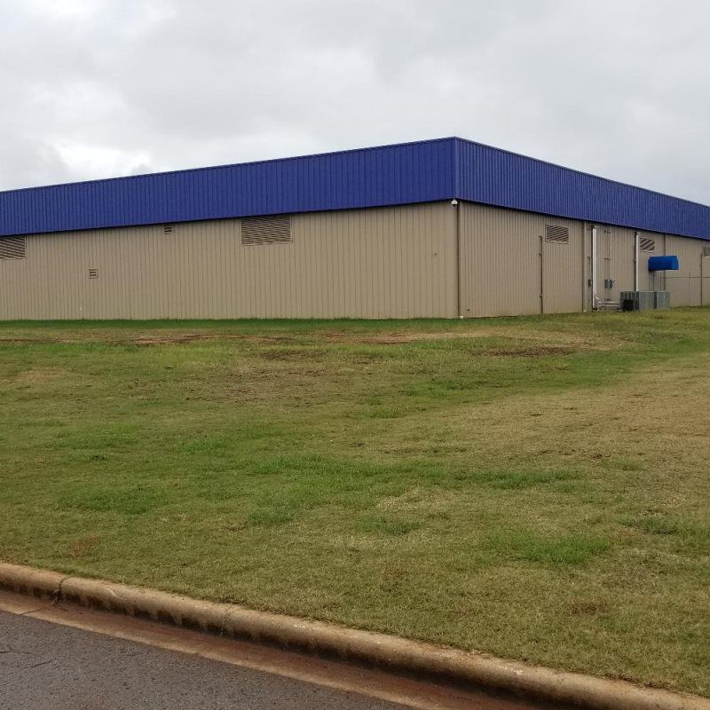 Ultimate Roofing Metal Building Erection Photo