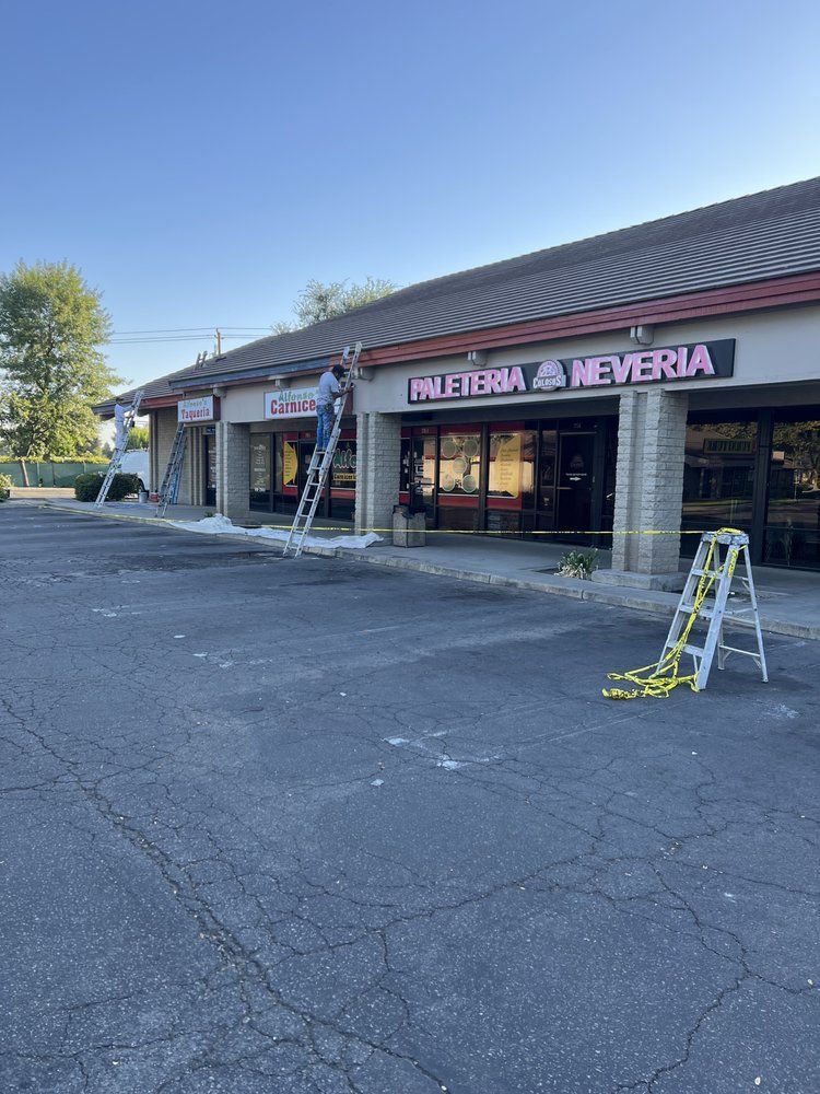 Klaus Baker Painting