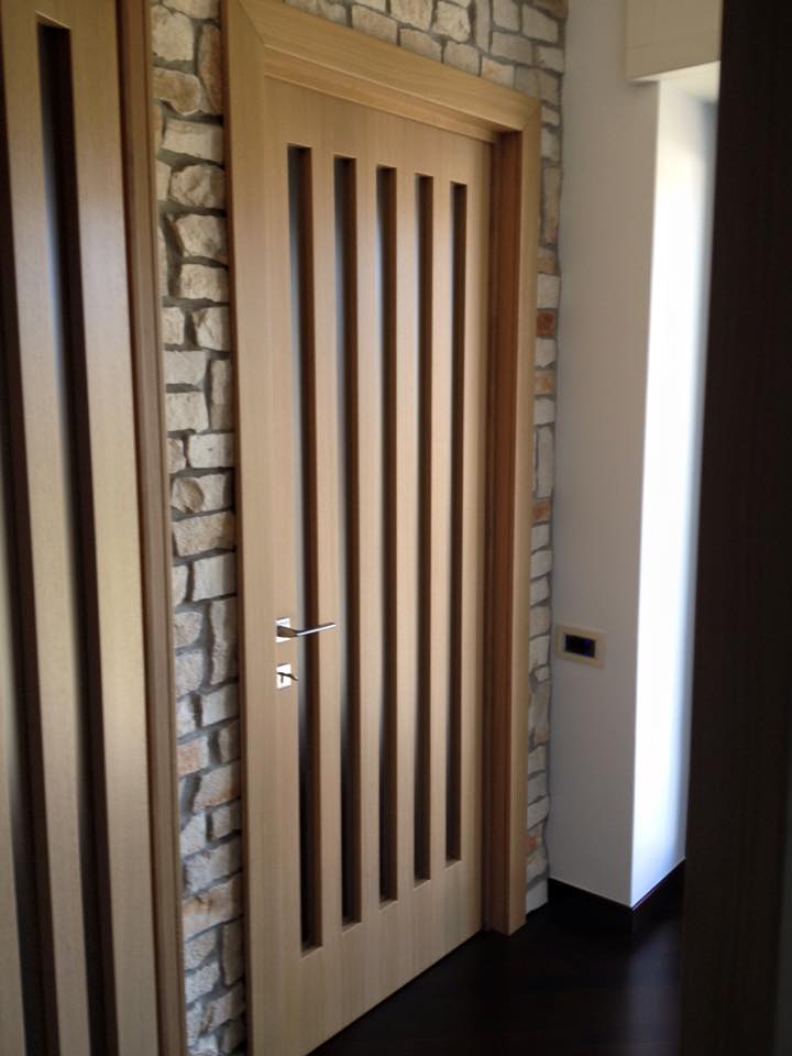 Porte in legno massello