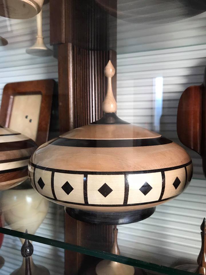 Oggettistica in legno