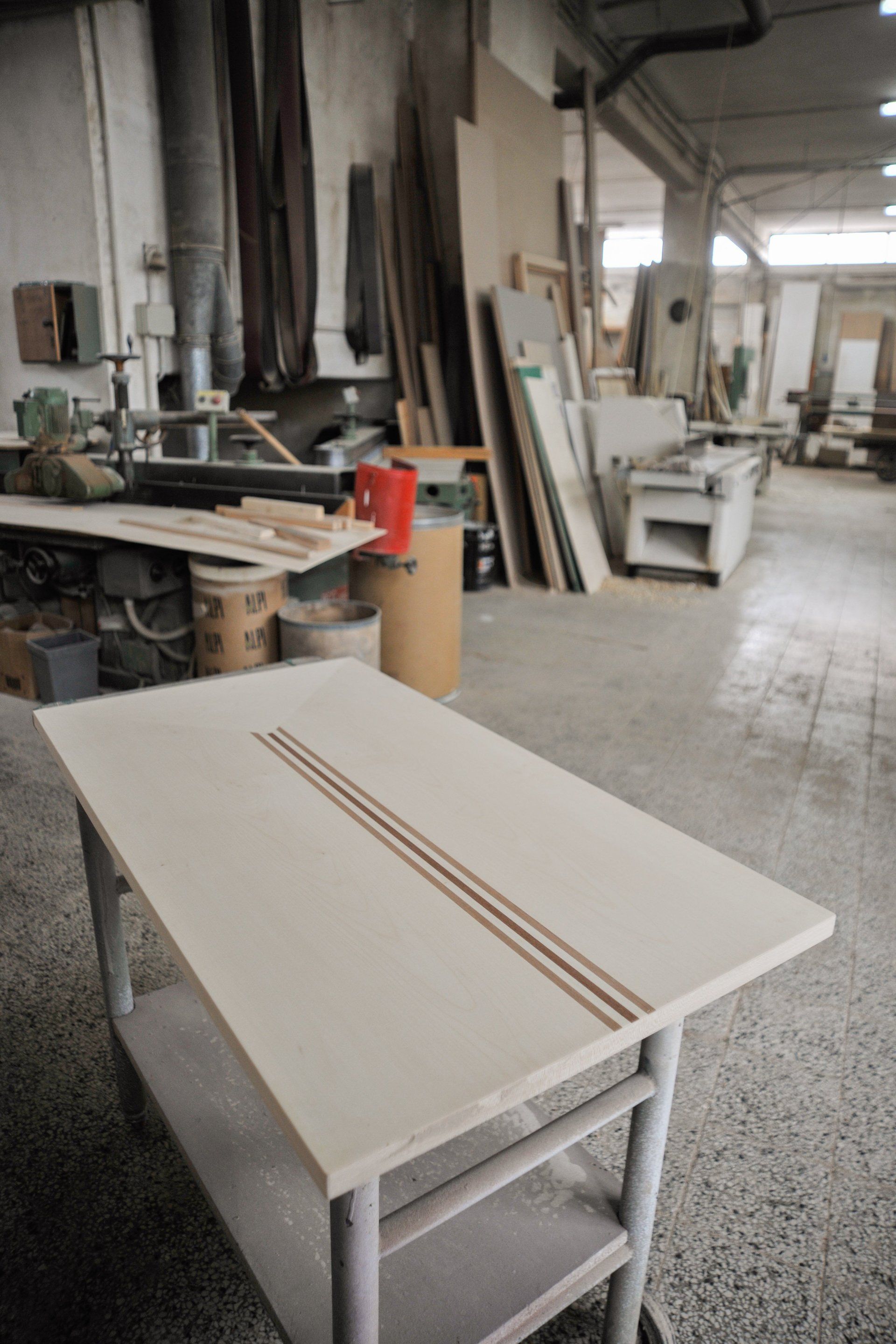 Produzione arredo per ufficio