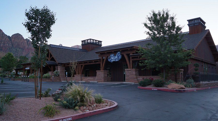 A large building with a sign that says ' fox ' on it