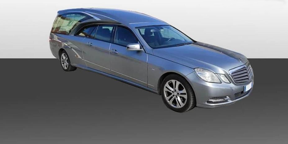 parco machine onoranze funebri la spezia, onoranze funebri la spezia, pompe funebri la spezia, funerali la spezia