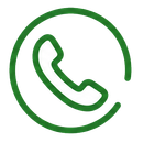 Icona di un telefono verde all'interno di un contorno circolare, che rappresenta un pulsante di chiamata o di contatto.