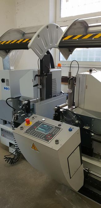 macchinari presenti nel laboratorio