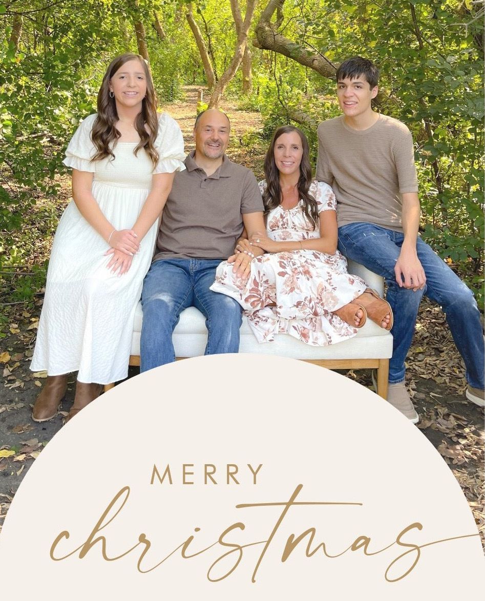 Christmas Card with 5 photos of the family. Wording says Merry Christmas The Kleinhuizen Family 2023