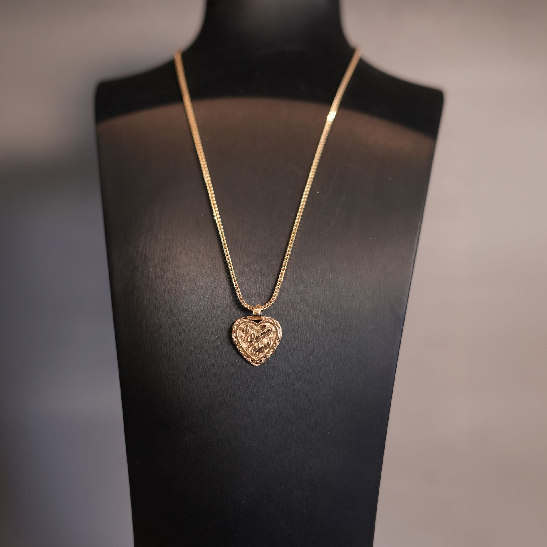 Colección Mamá: Cadenas de Oro  (I LOVE YOU)