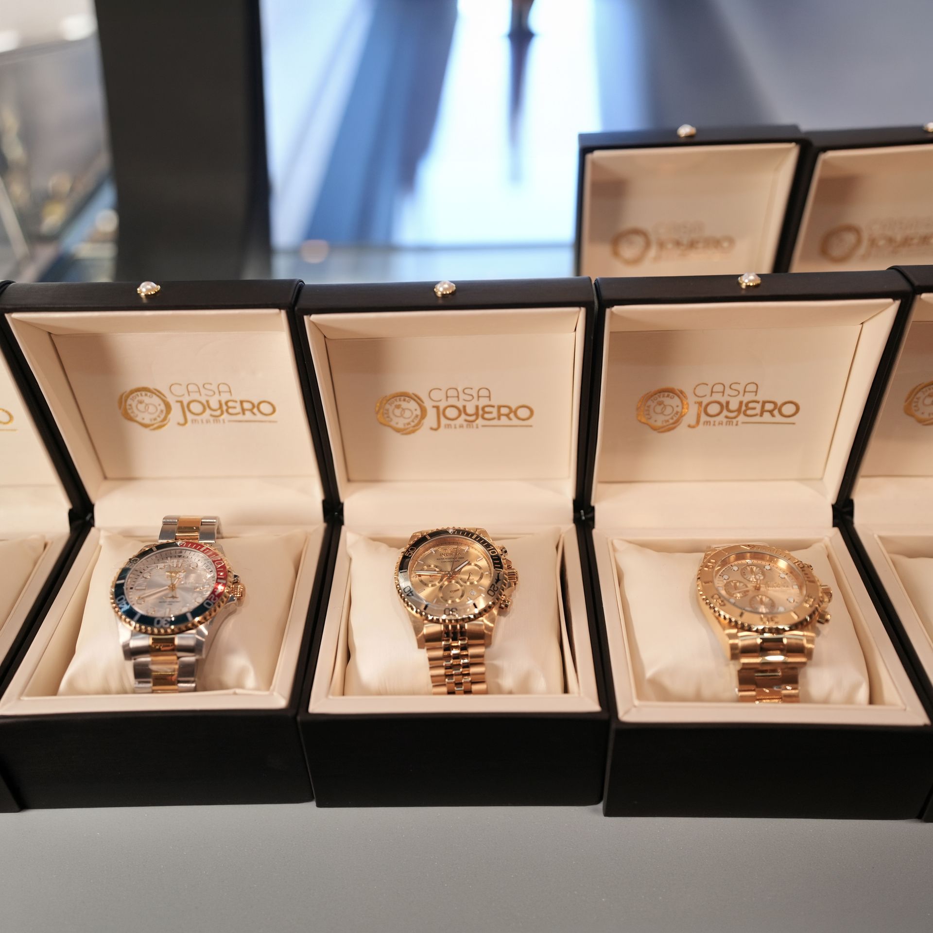 Colección Mamá: Cadenas de Oro  (Mom)