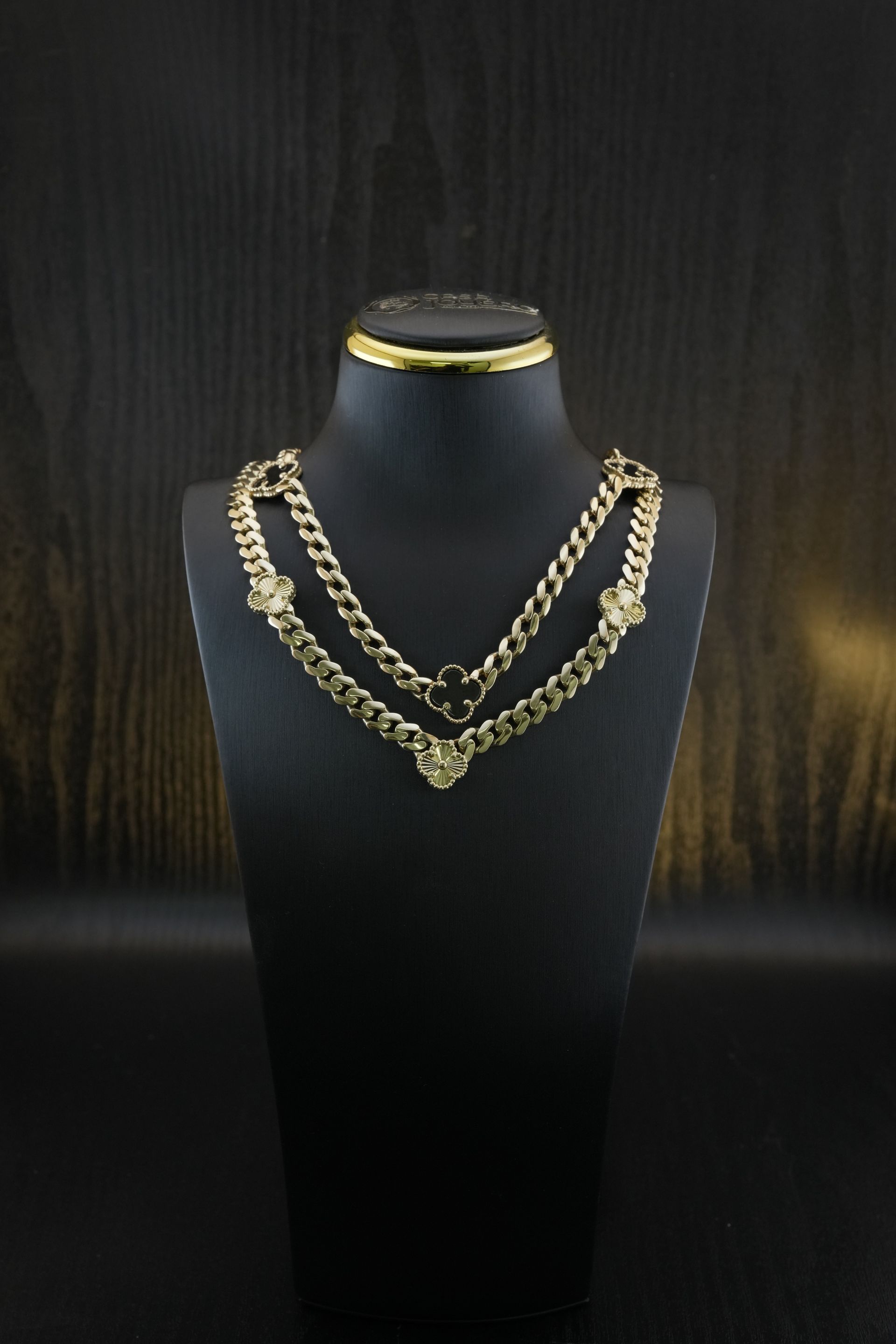 Gargantilla de Trebol