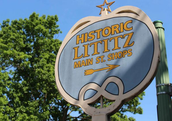 shopping, restaurants, buggy, antiques, amish, quilts, entertainment, theatre, lancaster central farmers market