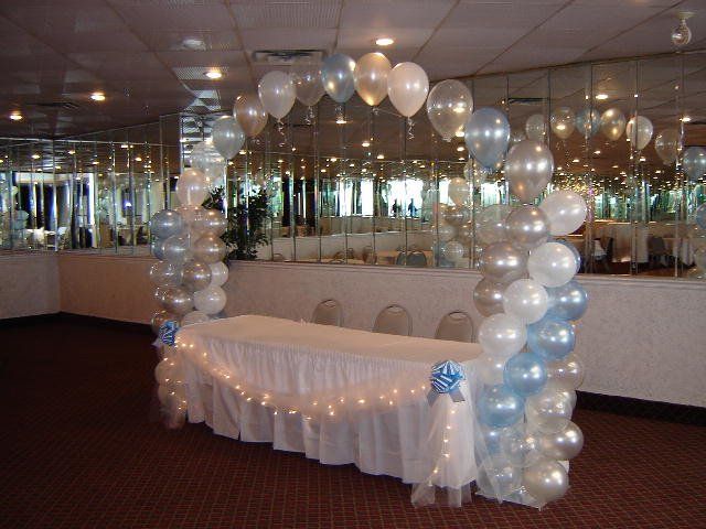 Combination Arch -w/ 7ft Columns and a (12B) SOP -- Picture Shows Printed balloon