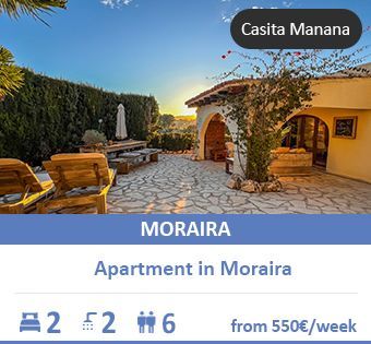 Costa Blanca holiday apartment in Moraira: pool & view