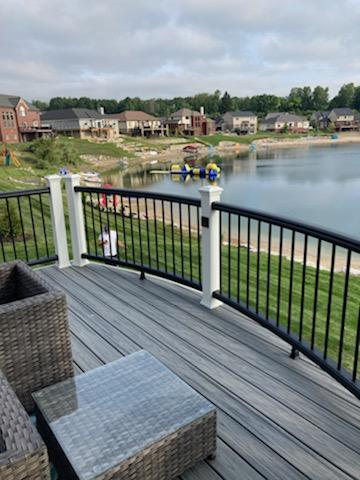 Modern Composite Deck — White Lake, MI — MICHIGAN CONSTRUCTION GROUP