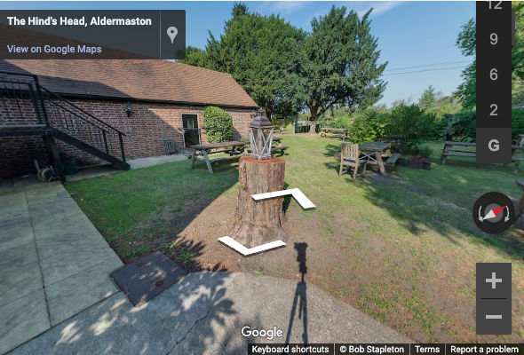 The Hind's Head, Aldermaston | Garden