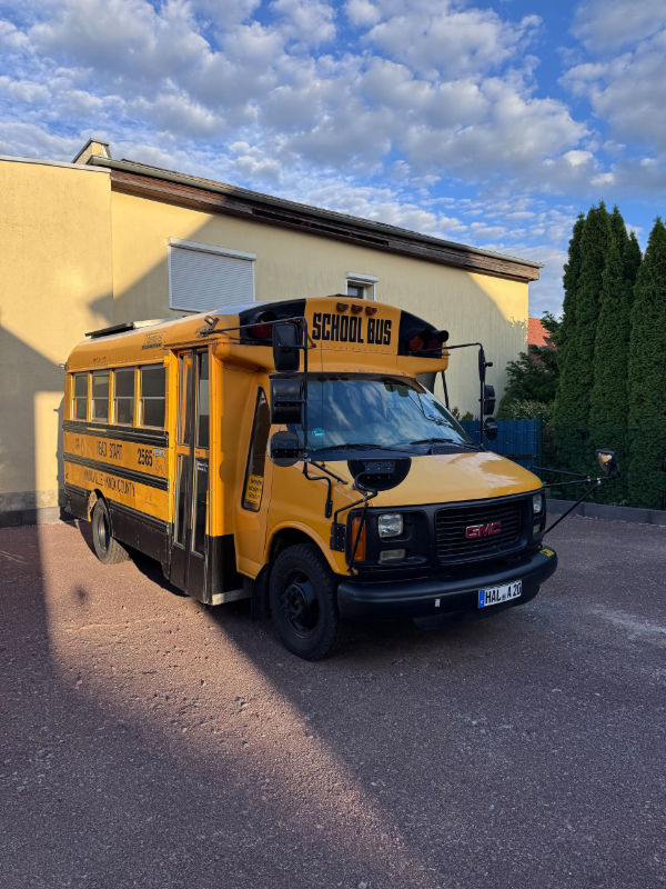 Original Ami Bus als Event-Attraktion mit integrierter Fotobox für Hochzeiten und Firmenevents