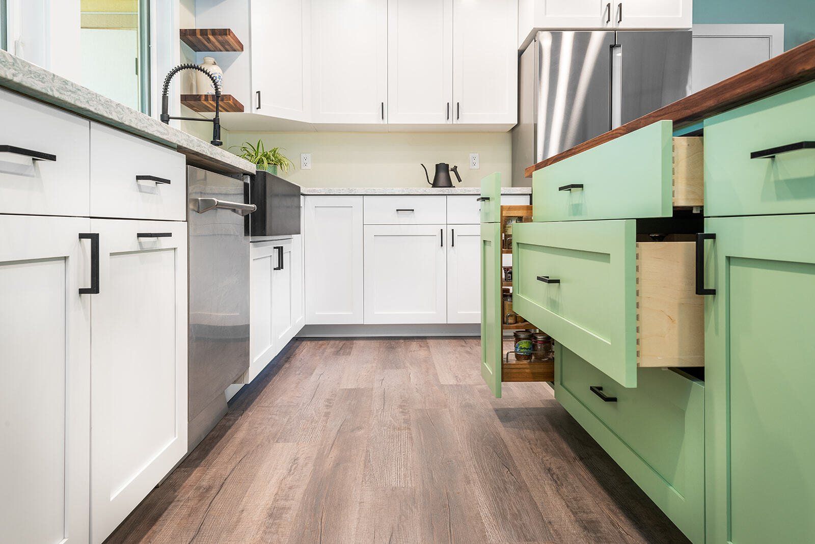 Kitchen, Cabinetry, Cabinets, Grass Valley, CNC, Nevada County, Custom, Woodworking