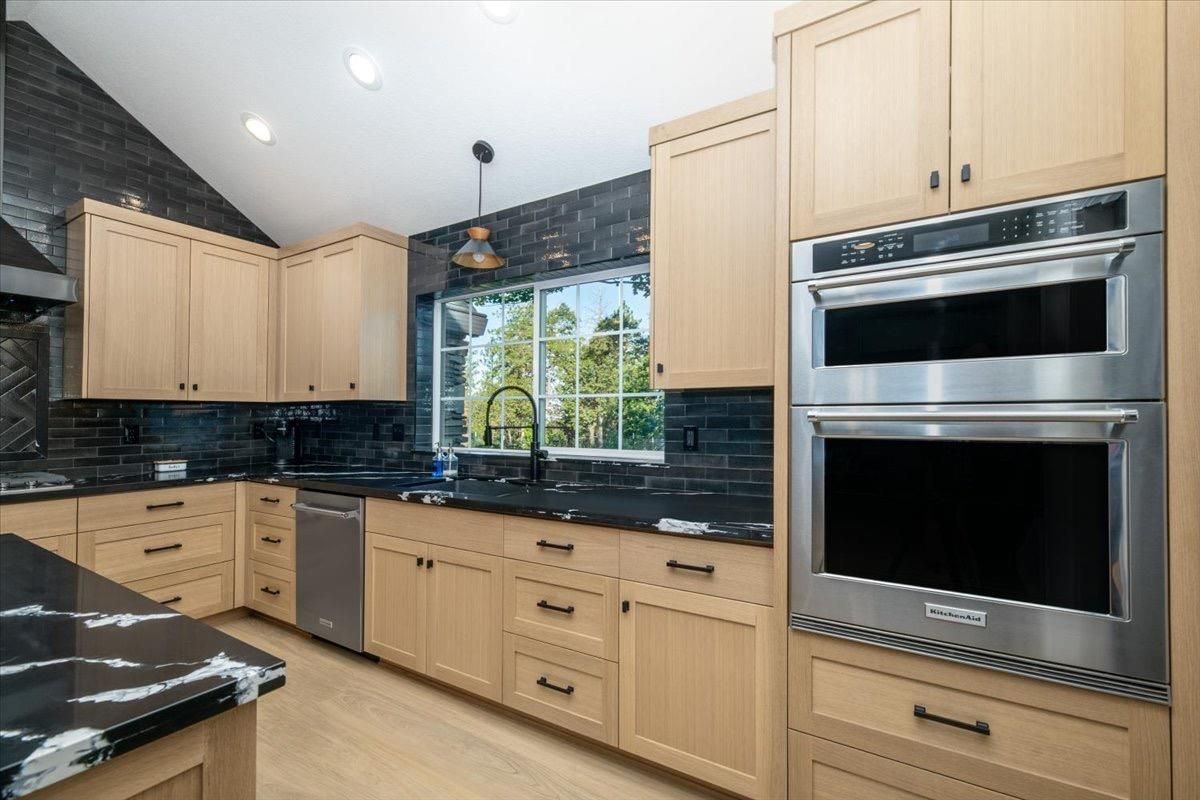 Kitchen, Cabinetry, Cabinets, Grass Valley, CNC, Nevada County, Custom, Woodworking