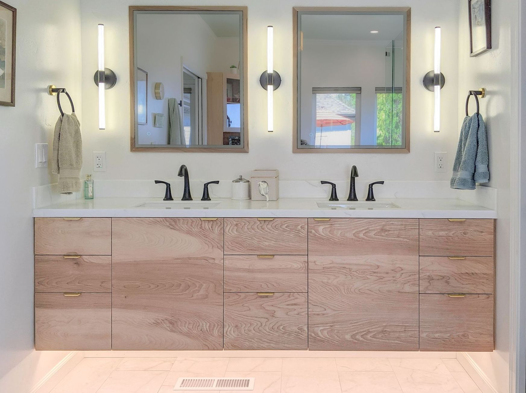 Kitchen, Cabinetry, Cabinets, Grass Valley, CNC, Nevada County, Custom, Woodworking