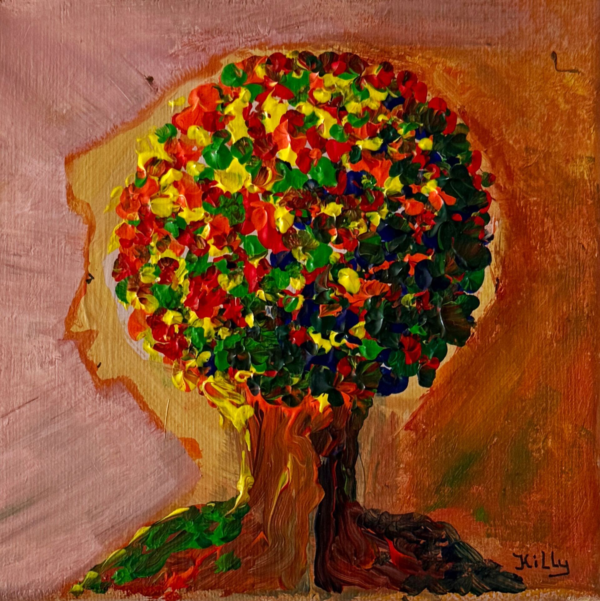 Kleurrijke abstracte boom met een ronde, bladerrijke kruin op een warme roze en oranje achtergrond.