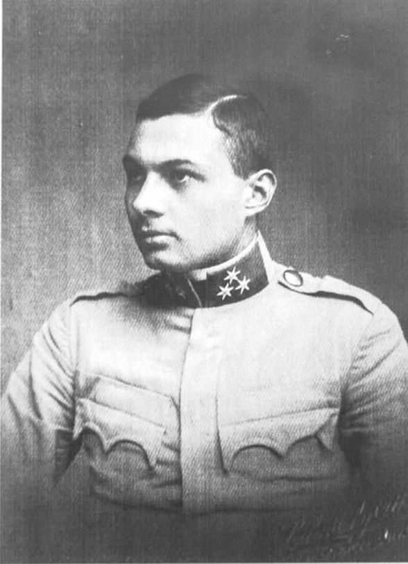 László Hugyecz cc. 1916, vounteer of the Austro-Hungarian Imperial Army - @Wikipedia