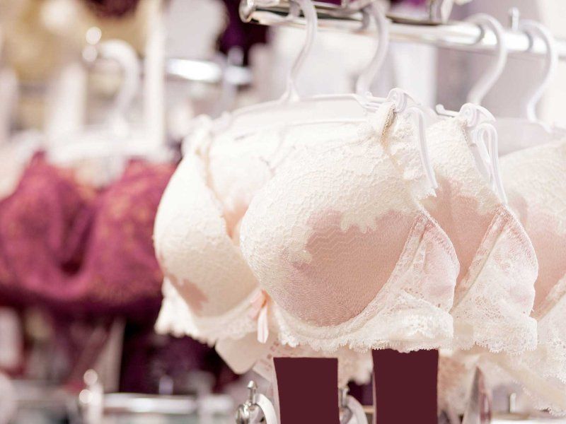 intimo donna e pigiameria