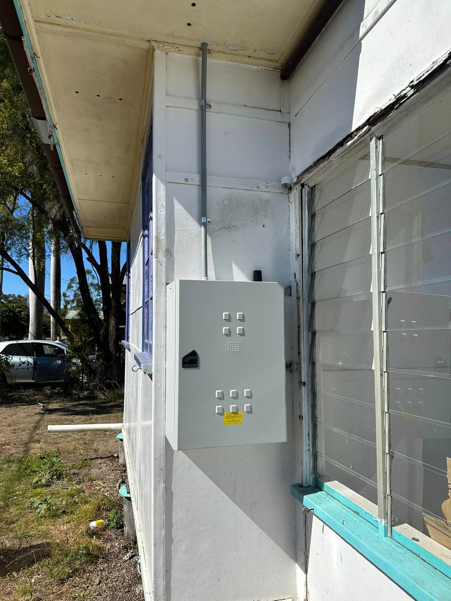 Power Source — Kawungan, QLD — Electricians@Work