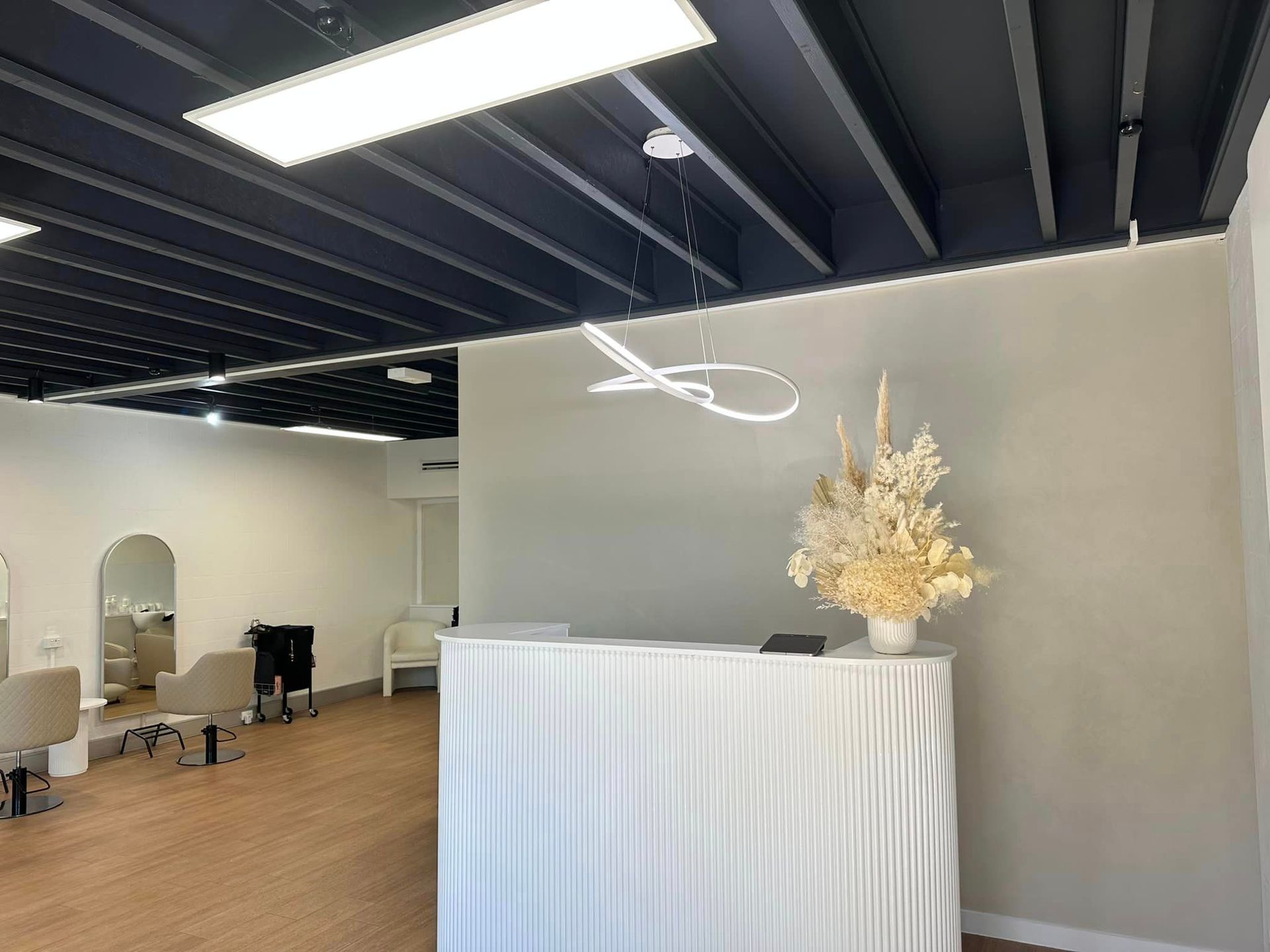 Front Desk — Kawungan, QLD — Electricians@Work