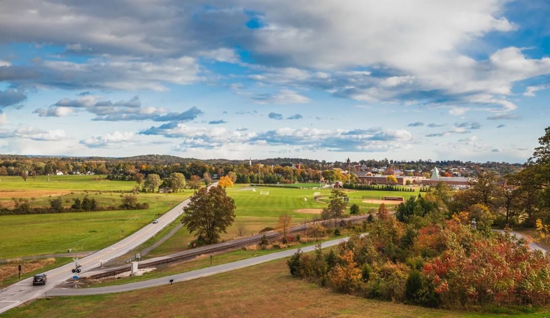An aerial view of the texas state capitol building
