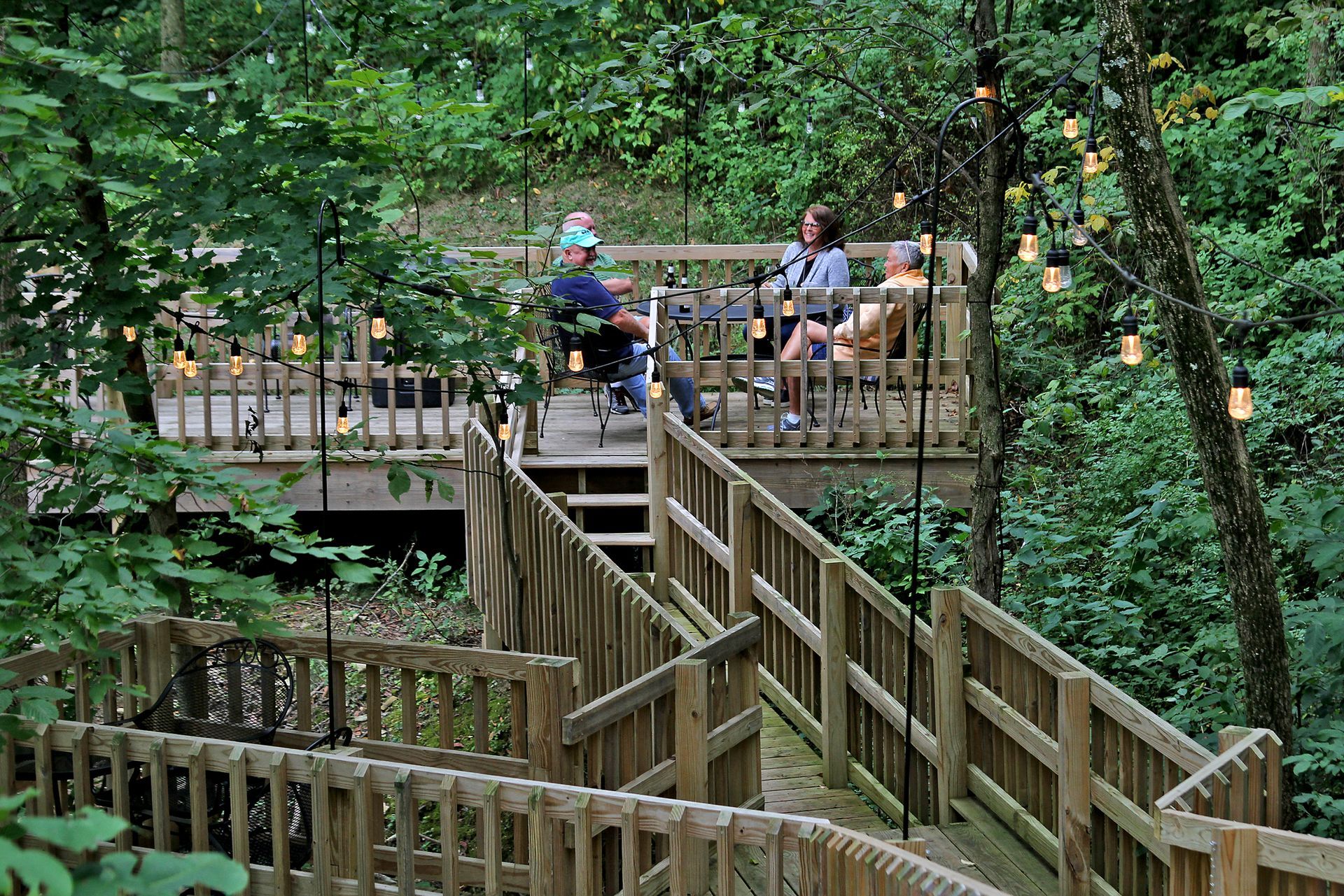 Hans' Place Restaurant and Tasting Room in Ohio's Amish Country