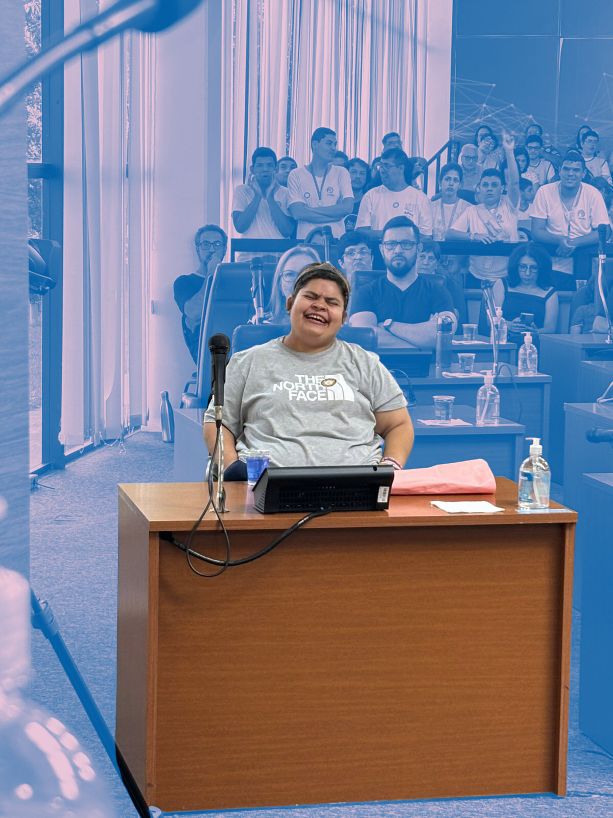 Mobilização à favor das continuidade das Escolas Especializadas