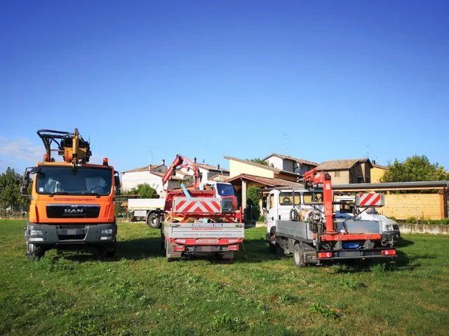 Mezzi per servizi specializzati in ambito di trivellazione di pozzi artesiani