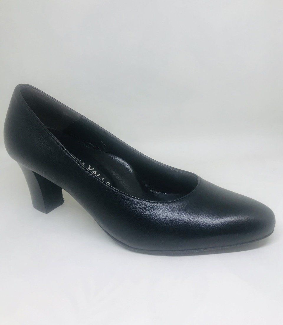 scarpe eleganti con tacco in pelle