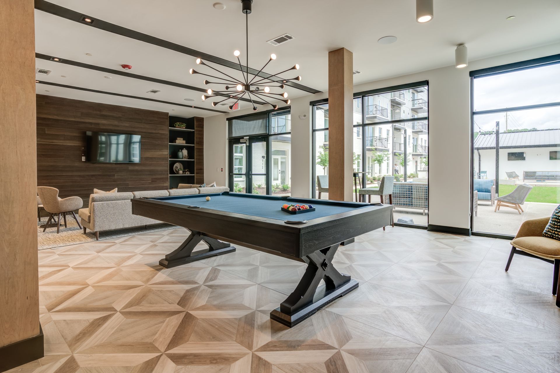 Clubhouse at Palmer House.