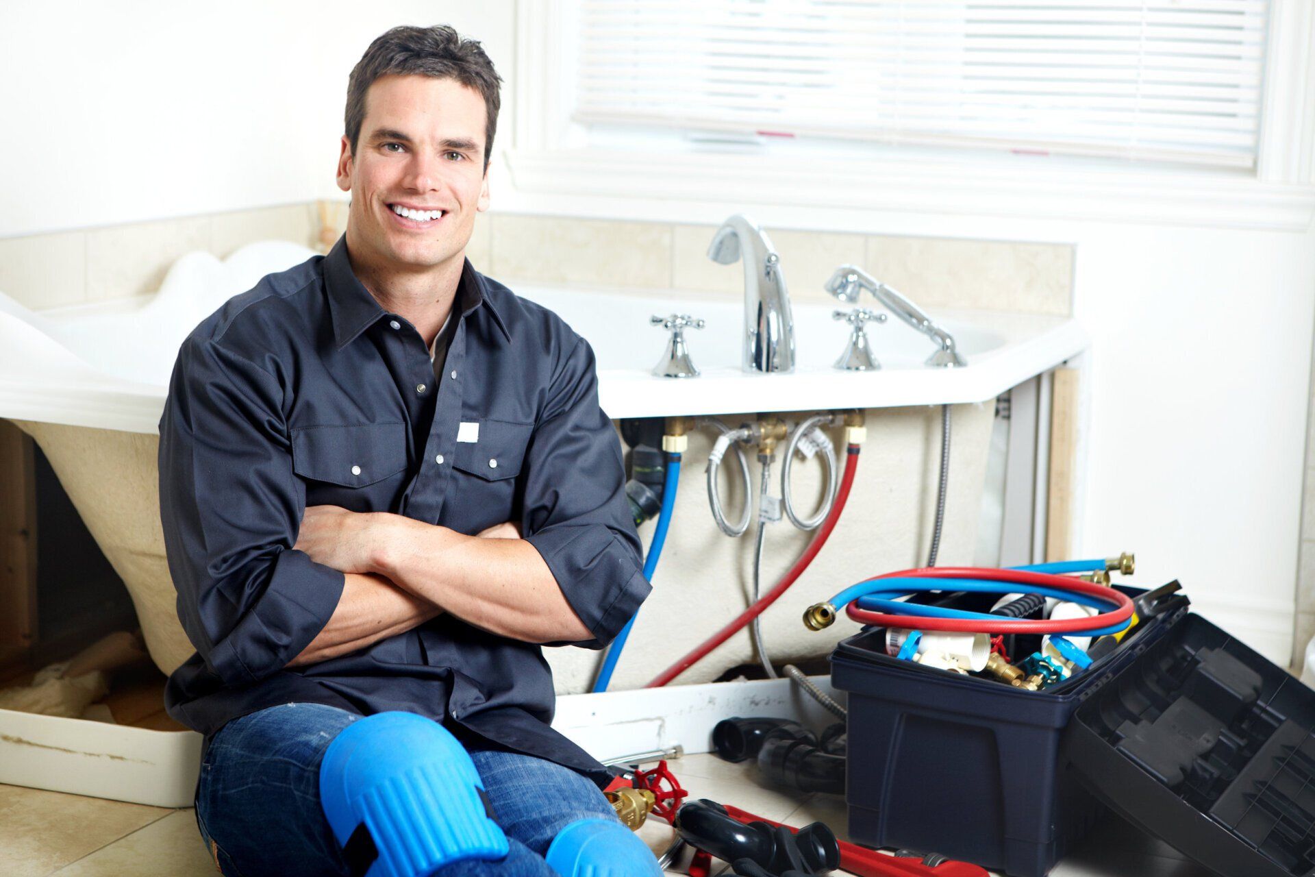 5 Things to Consider Before Hiring a Plumbing Contractor