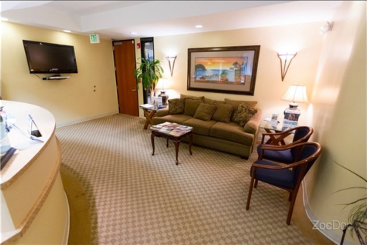 smart smile family, cosmetic and orthodontic dentist overview of entrance